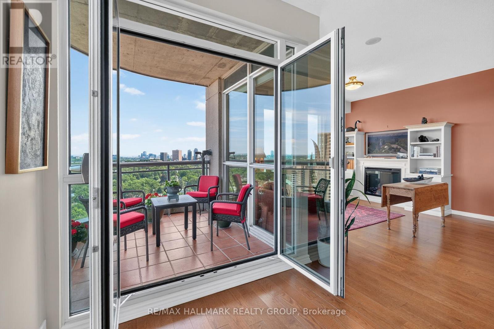 2 Bed, 3 Bath House for Sale in Ottawa – 1704 – 38 METROPOLE PRIVATE, Ottawa – MLS# X13514866 - Image 18