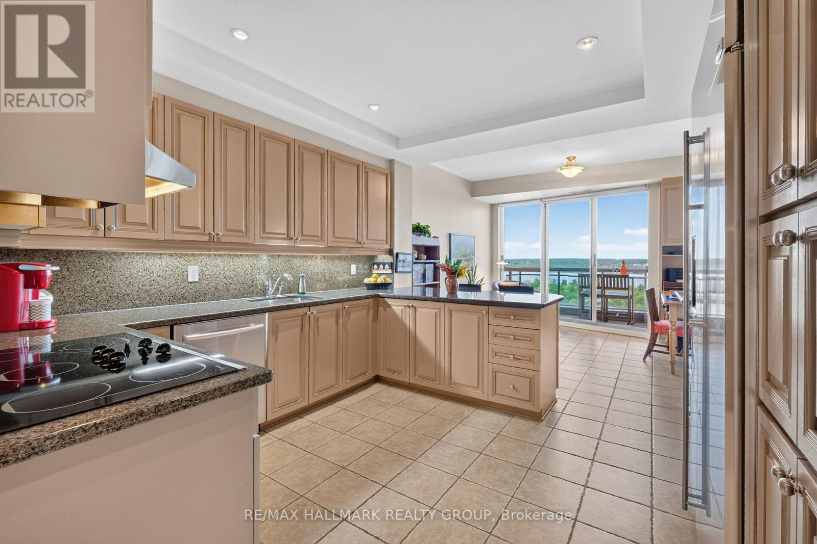 2 Bed, 3 Bath House for Sale in Ottawa – 1704 – 38 METROPOLE PRIVATE, Ottawa – MLS# X13514866 - Image 20