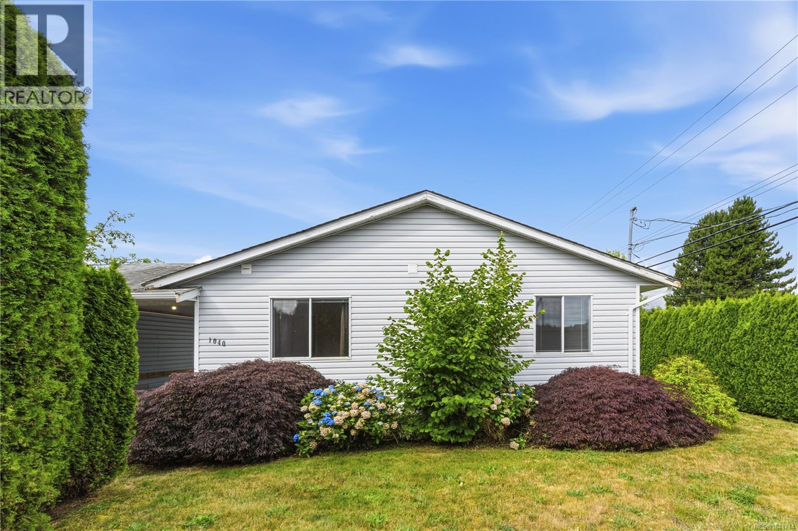 1040 5th Ave - 13