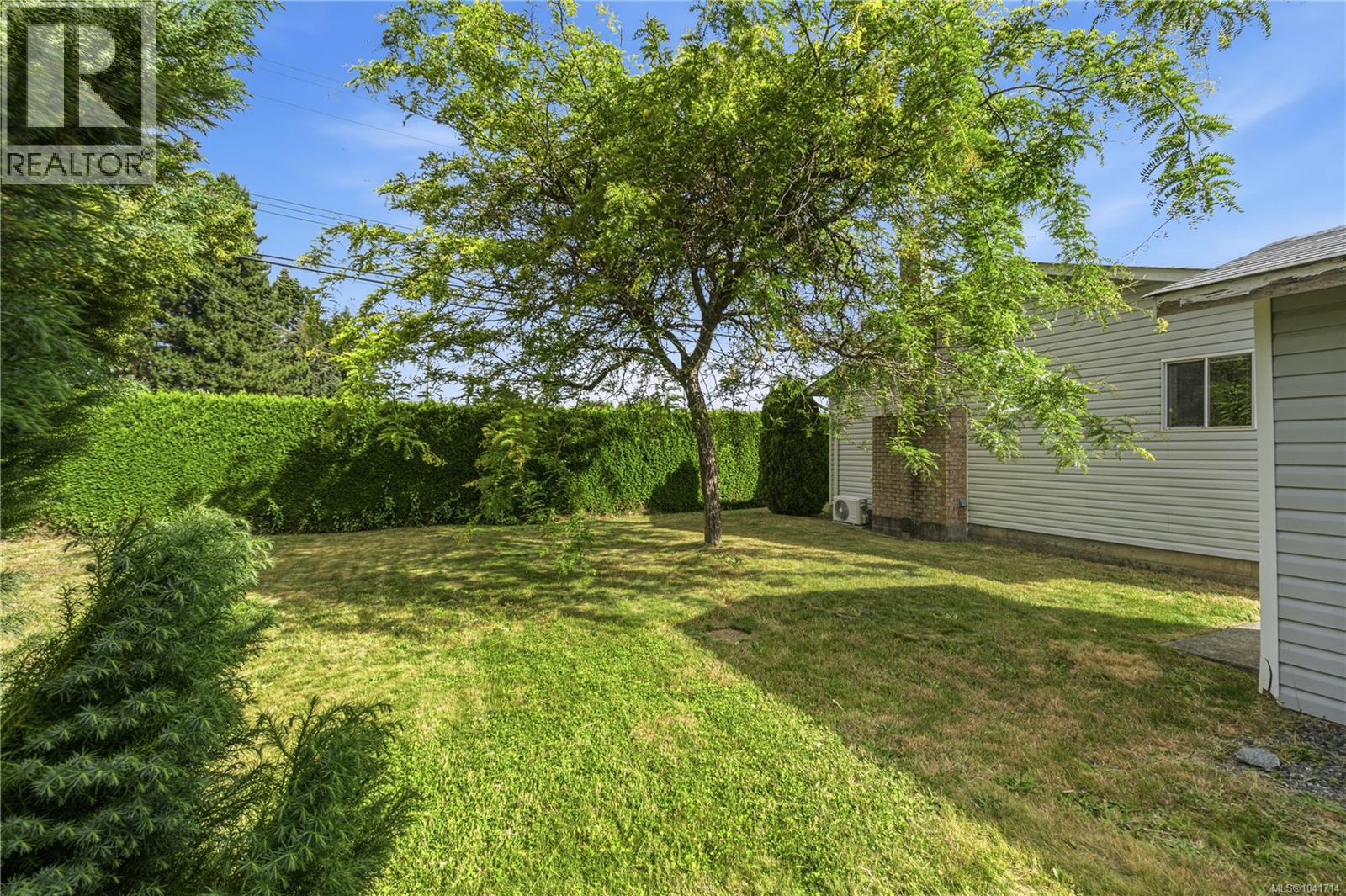 1040 5th Ave - 21