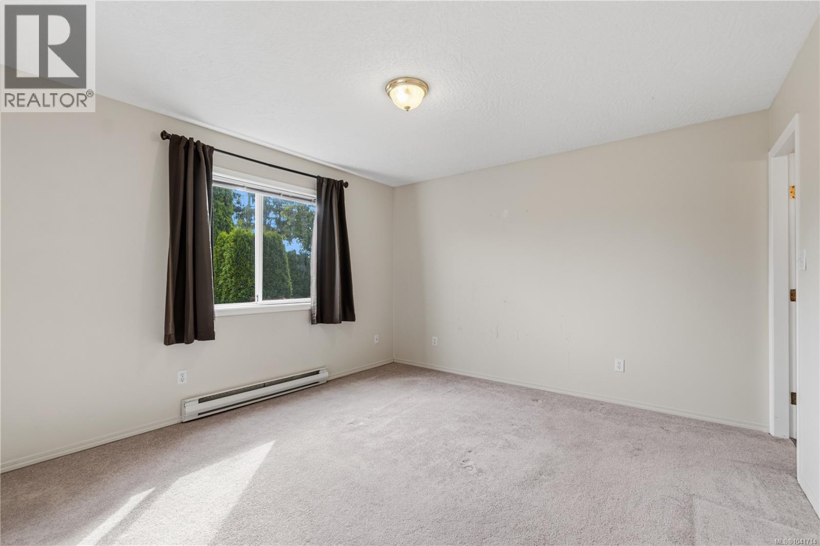 1040 5th Ave - 29