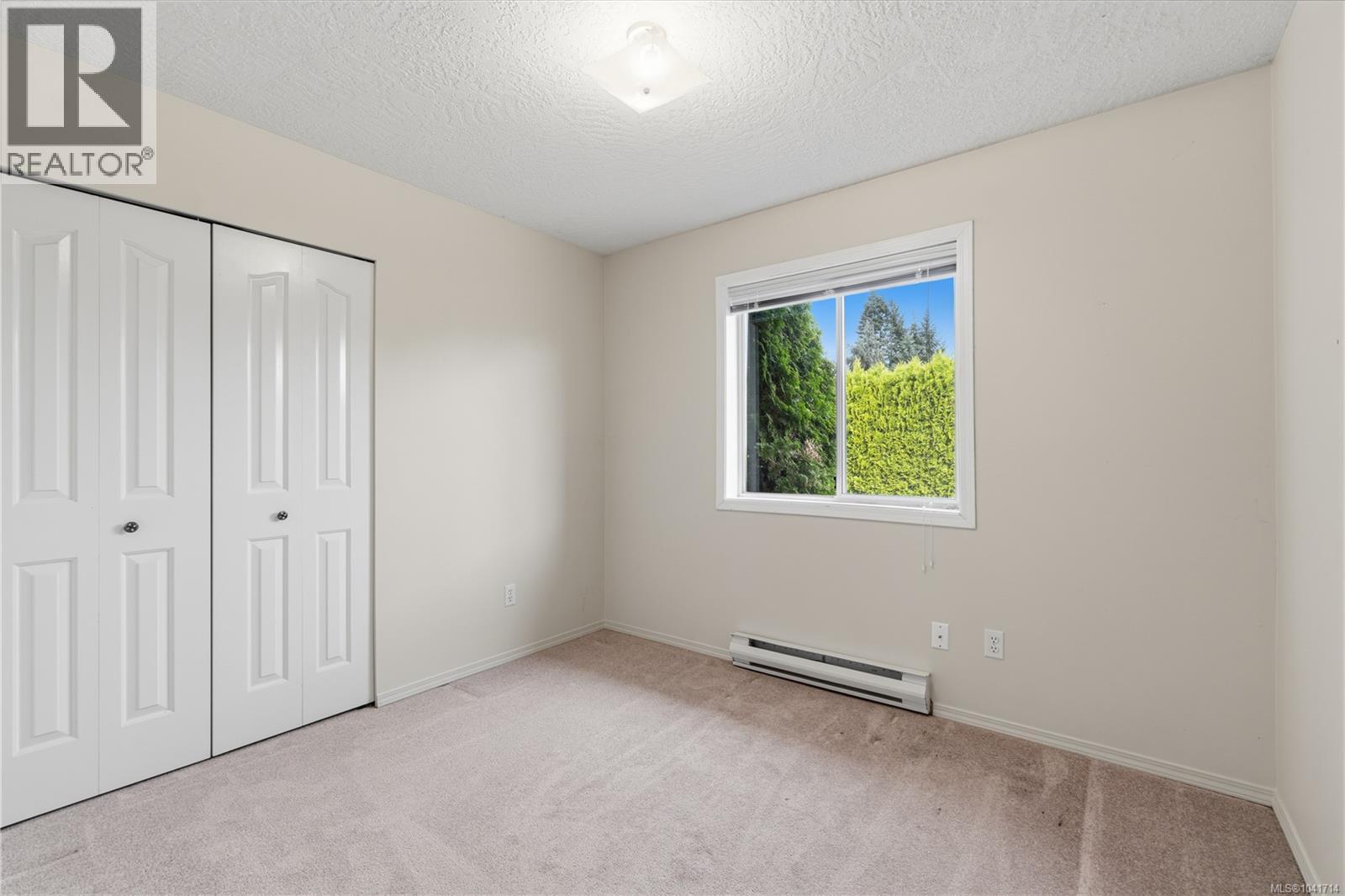 1040 5th Ave - 34