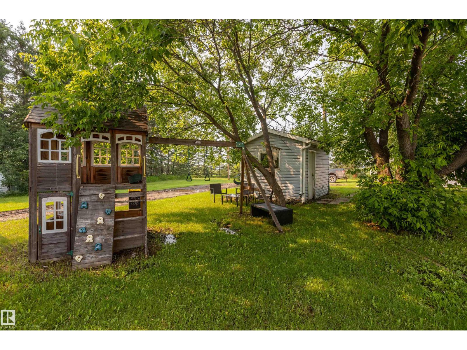 59425 Rg Rd 260 — photo 37