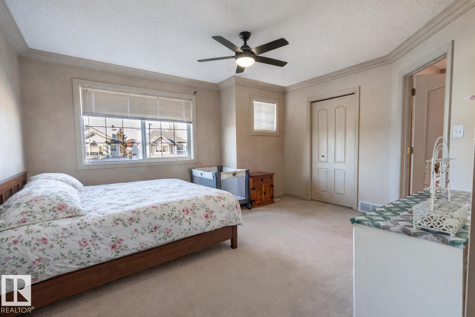 11813 12 AV NW - 21