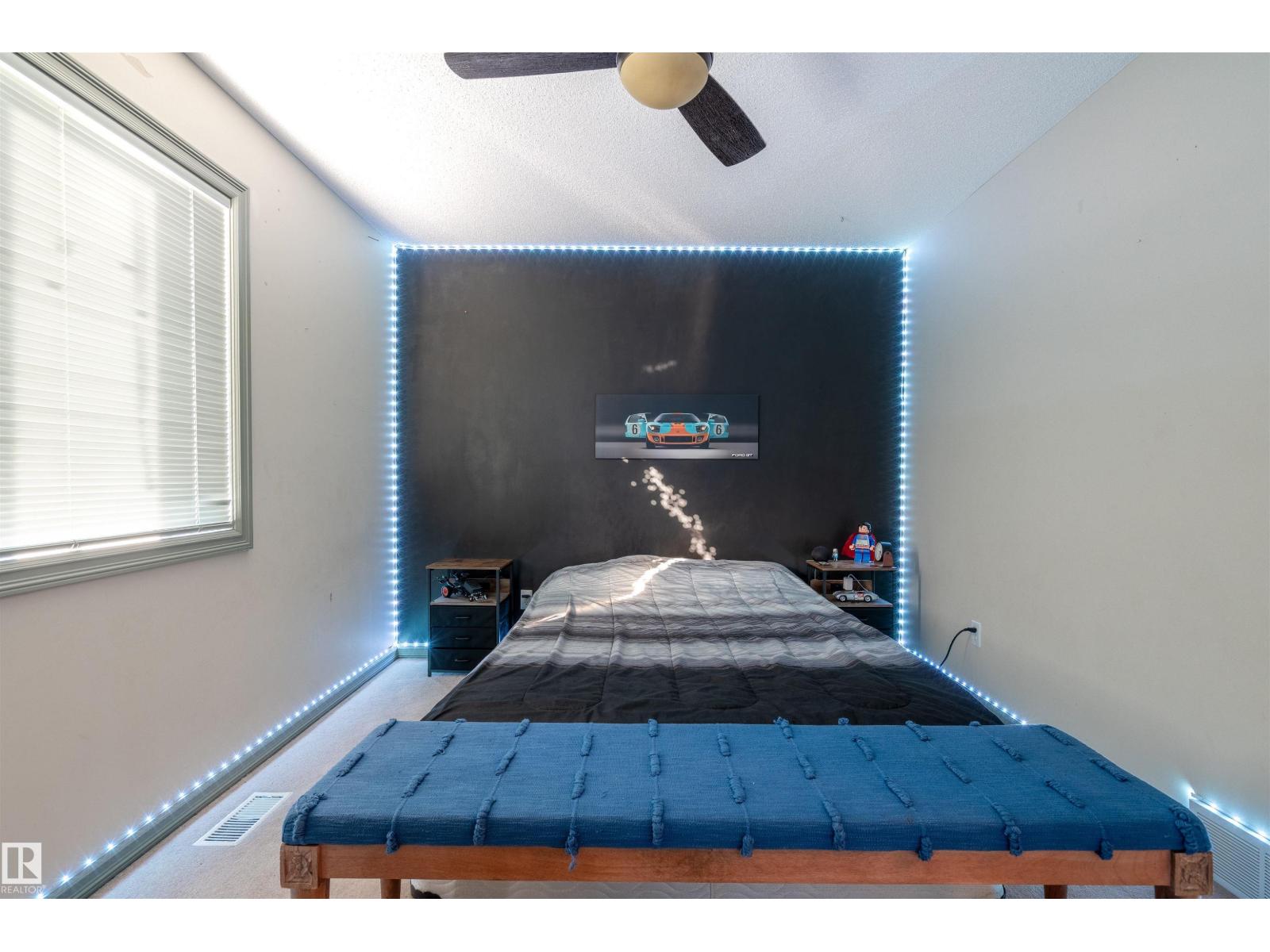 11813 12 AV NW - 24