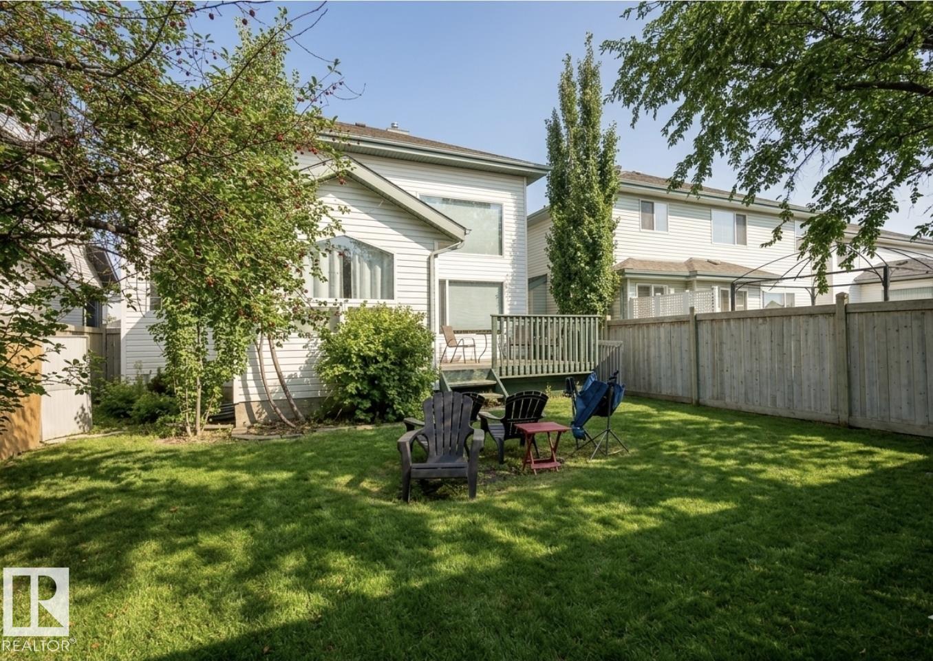 11813 12 AV NW - 36