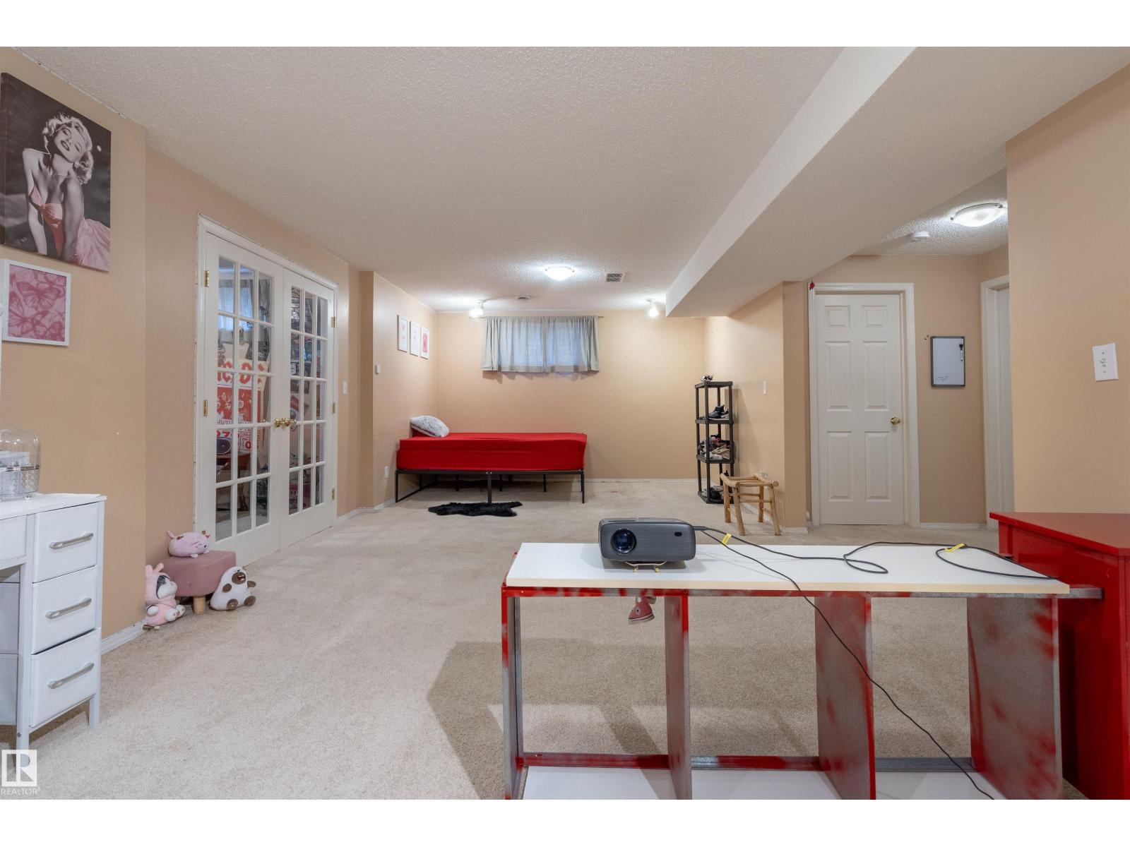 11813 12 AV NW - 30
