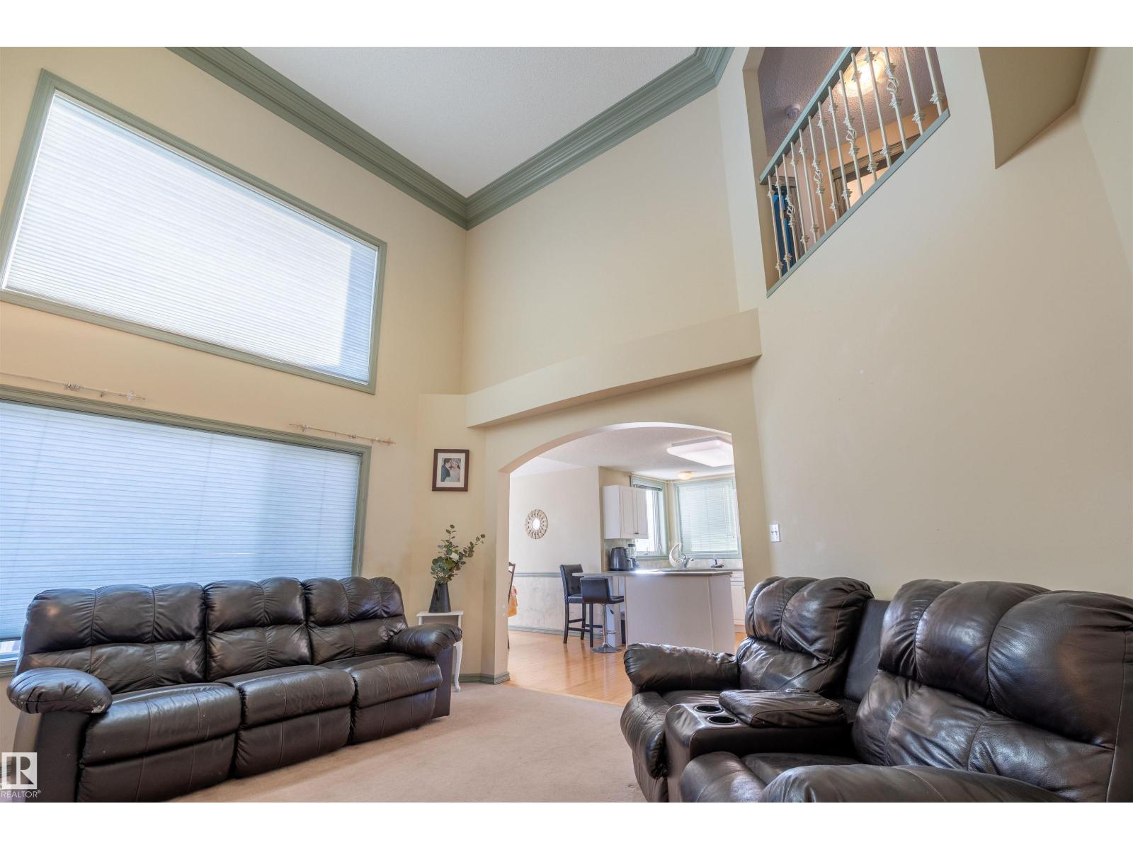 11813 12 AV NW - 14