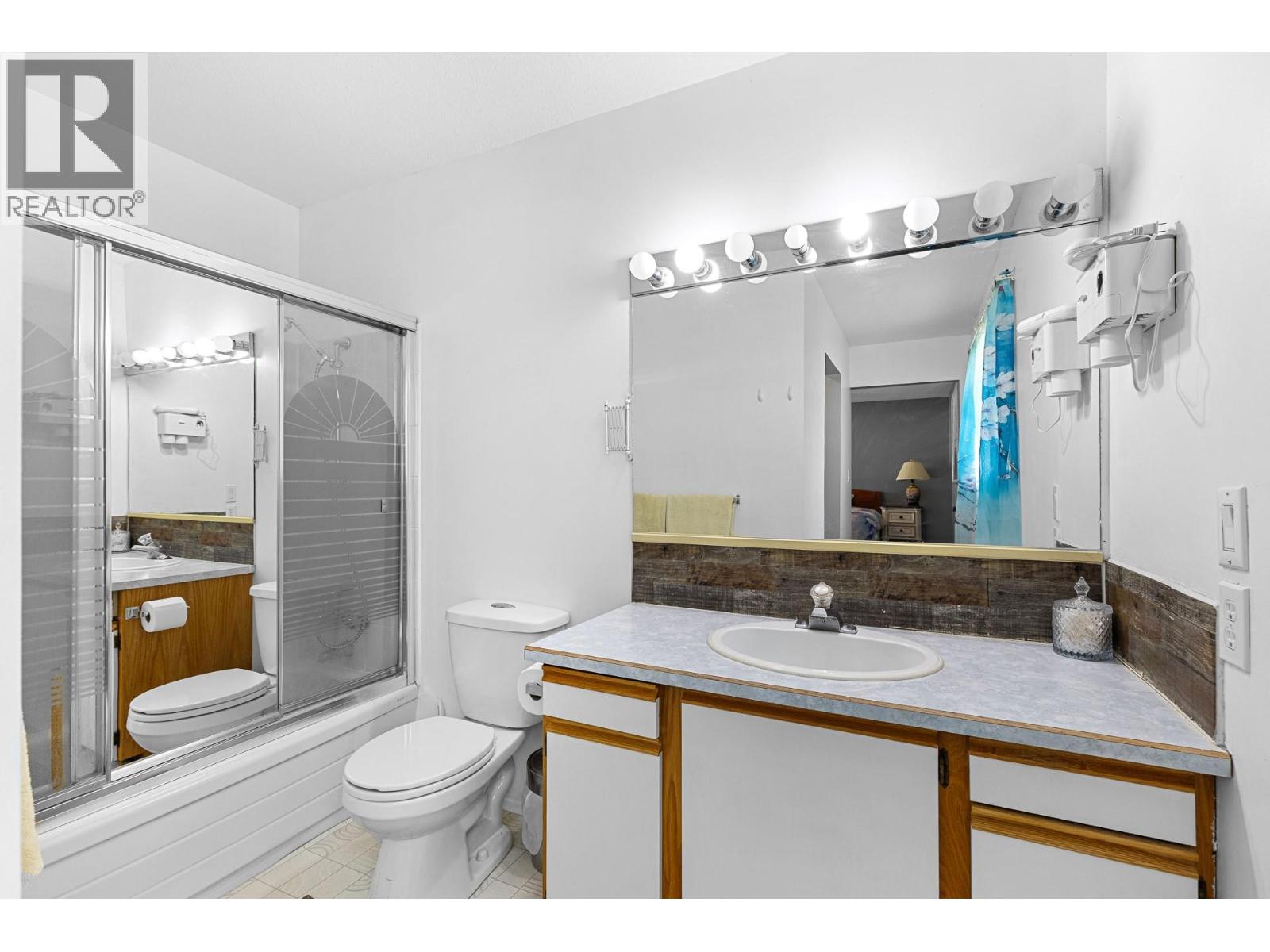 741 Barnaby Road - 13