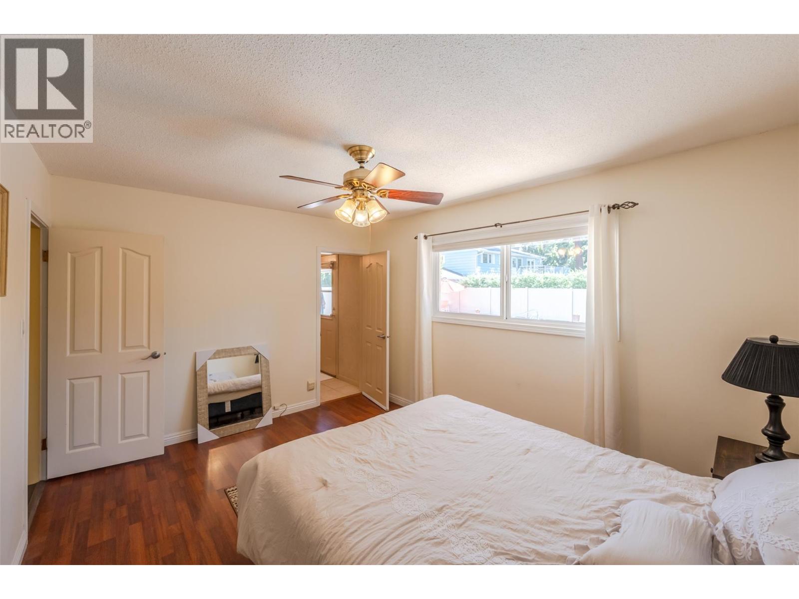 186 Dunant Crescent - 16