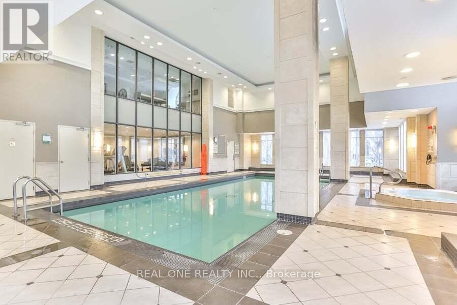 #1203 310 RED MAPLE ROAD - 29