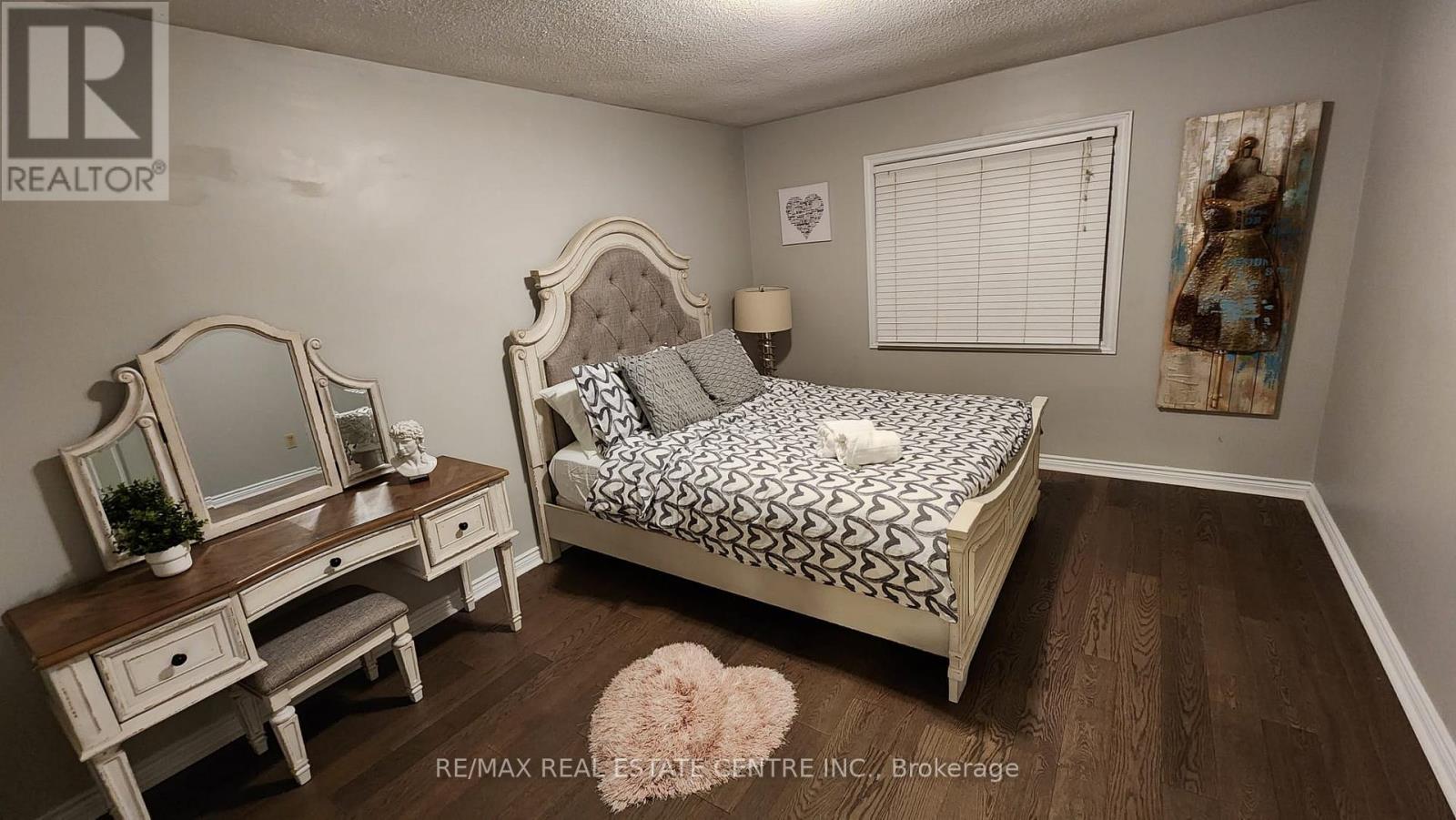 3683 EAST PARK COURT - 18