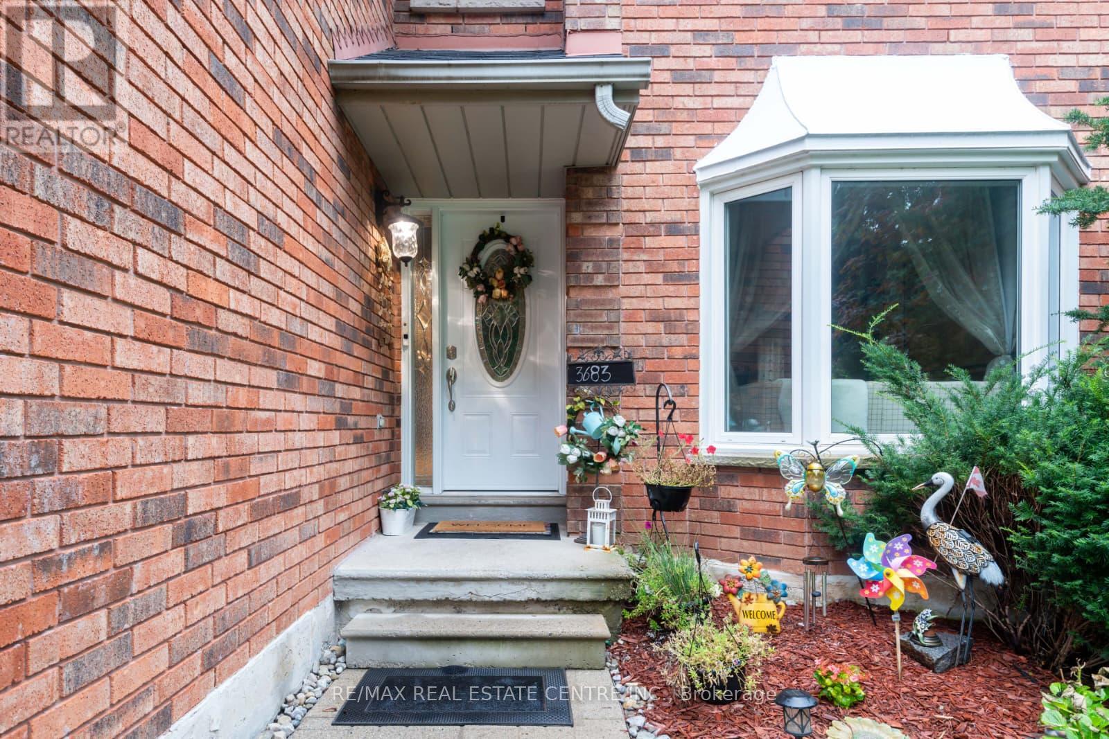 3683 EAST PARK COURT - 2