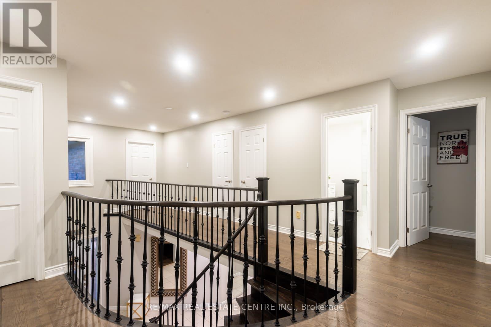 3683 EAST PARK COURT - 20
