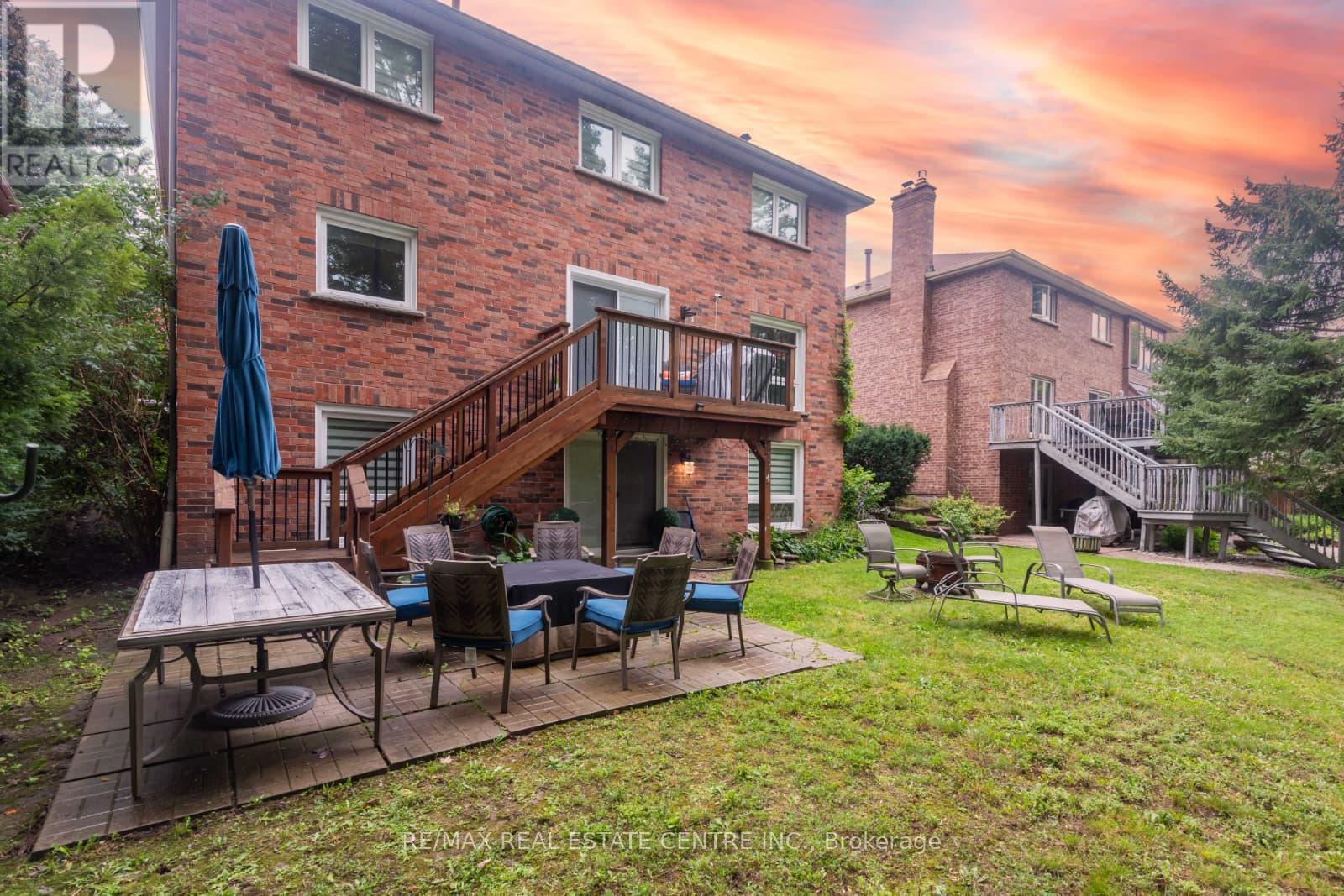 3683 EAST PARK COURT - 24