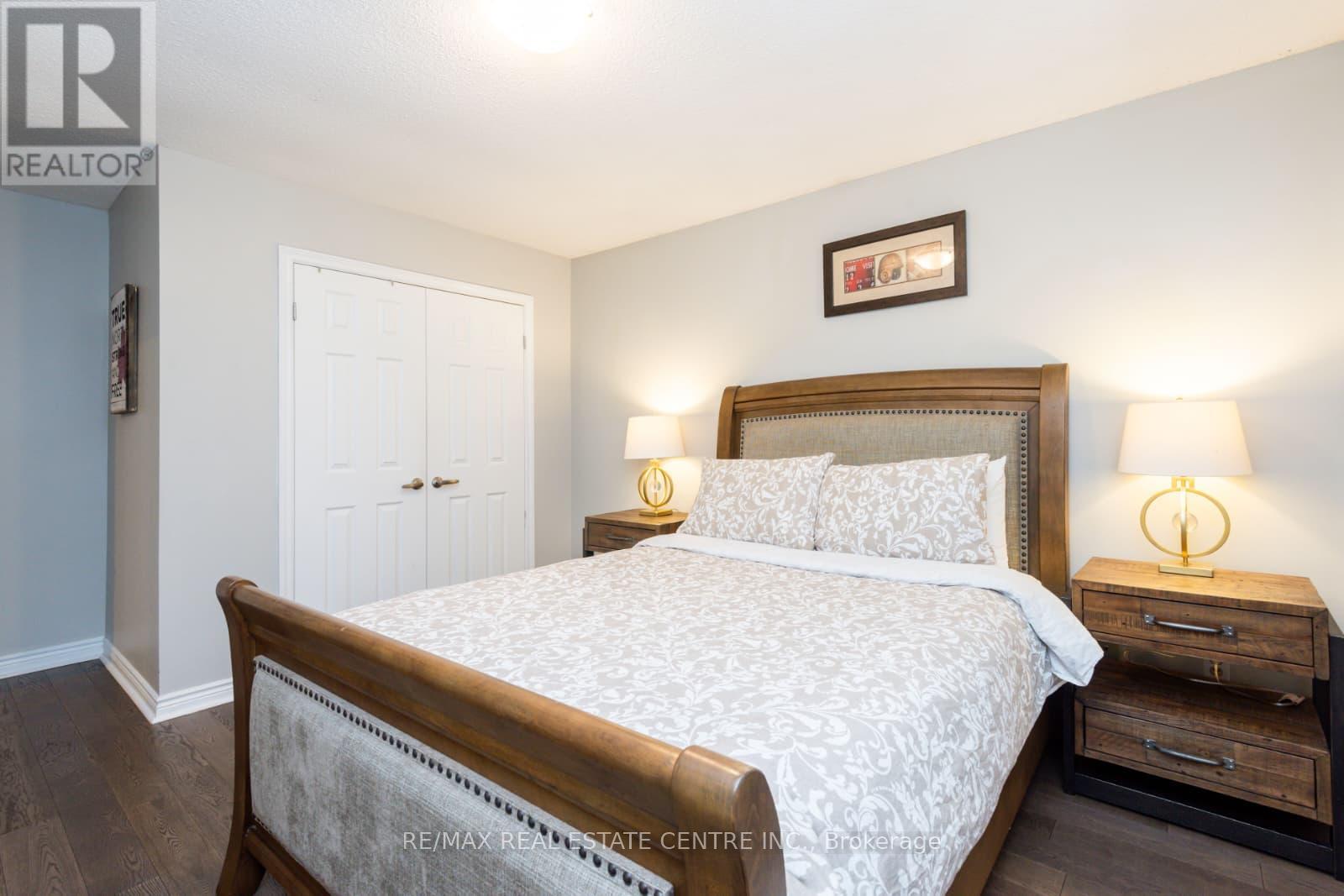 3683 EAST PARK COURT - 32
