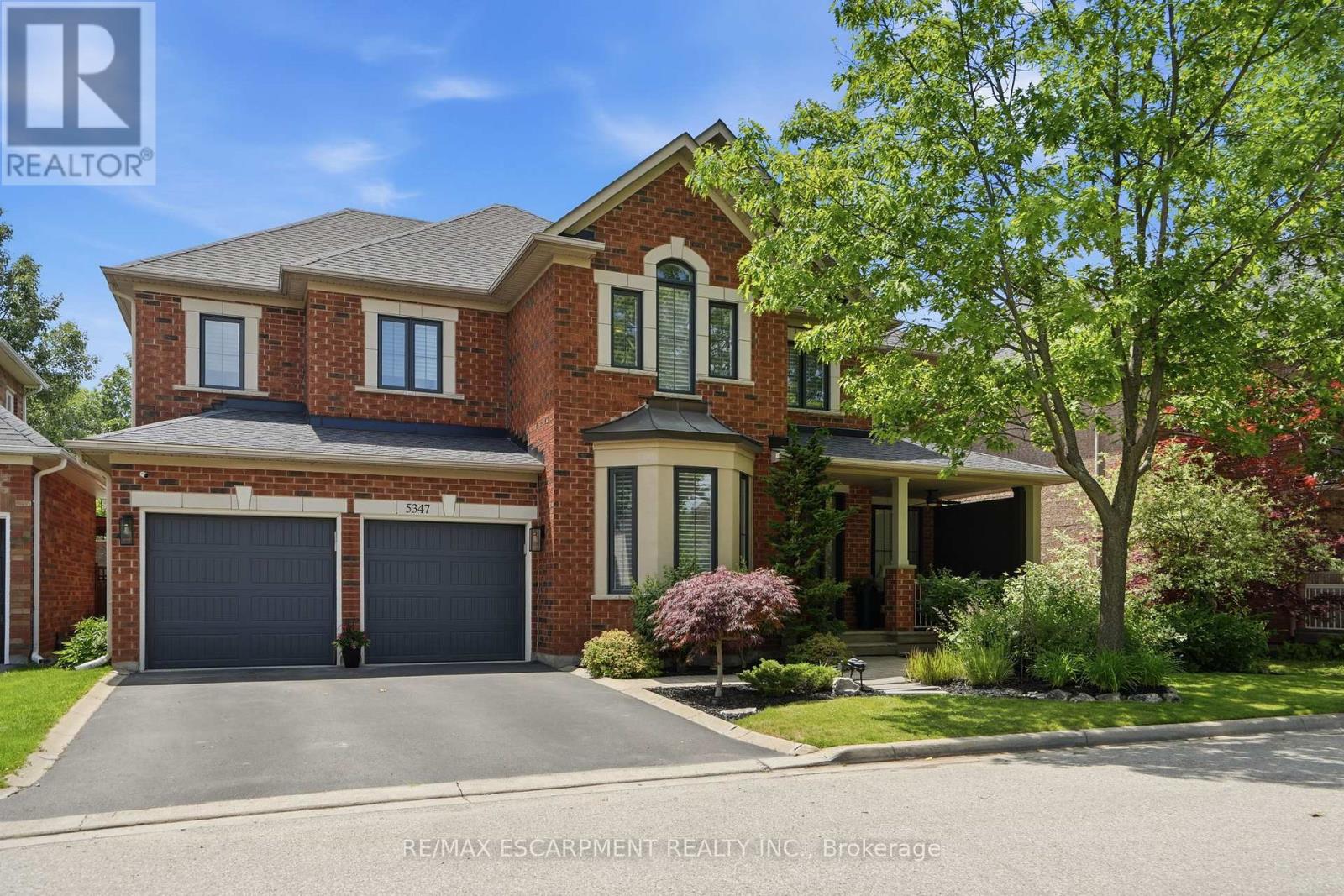 5347 JAMESON CRESCENT - 2