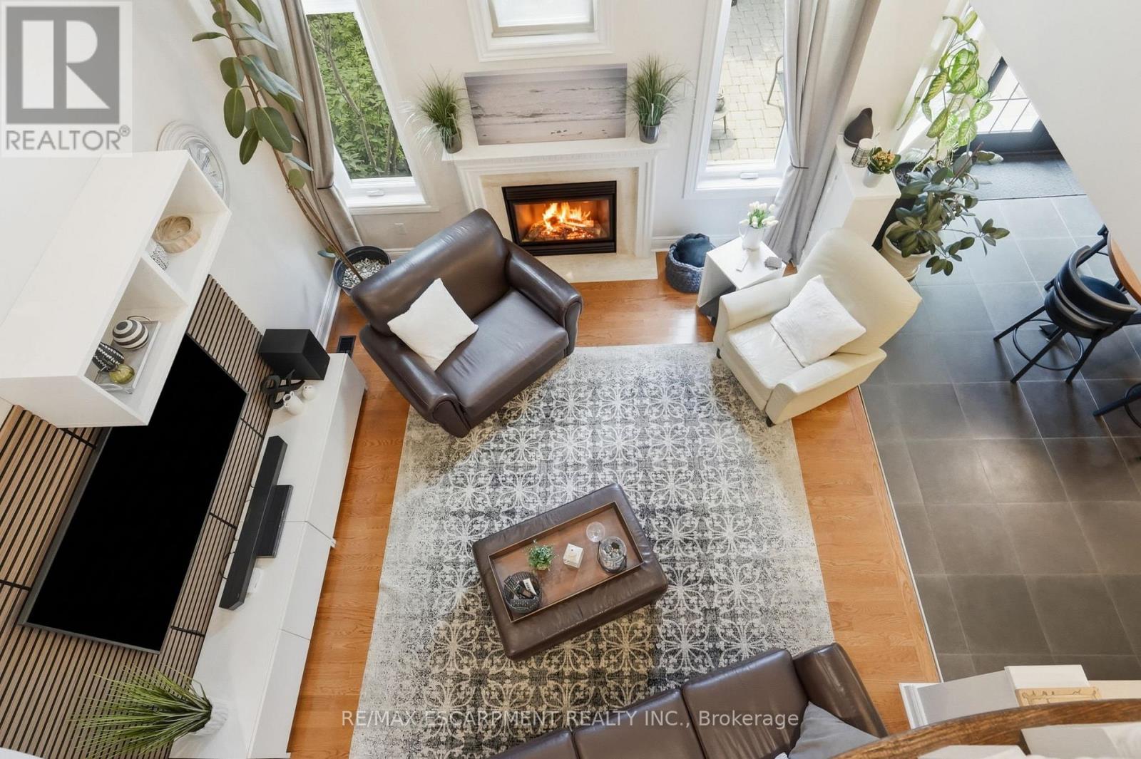 5347 JAMESON CRESCENT - 20