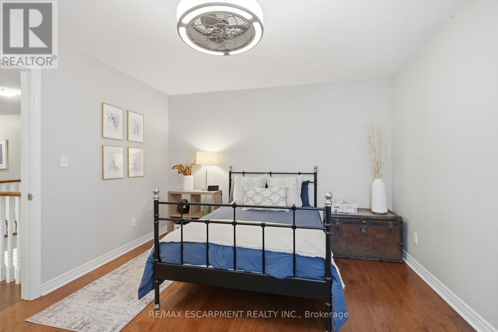 5347 JAMESON CRESCENT - 30