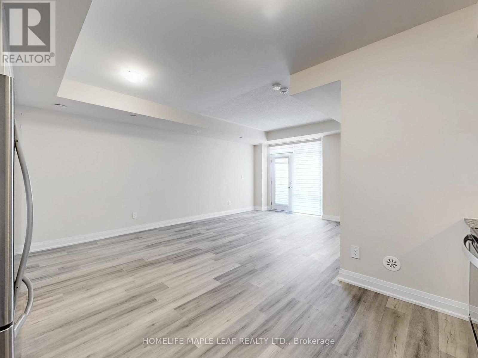 #124 1569 ROSE WAY - 15