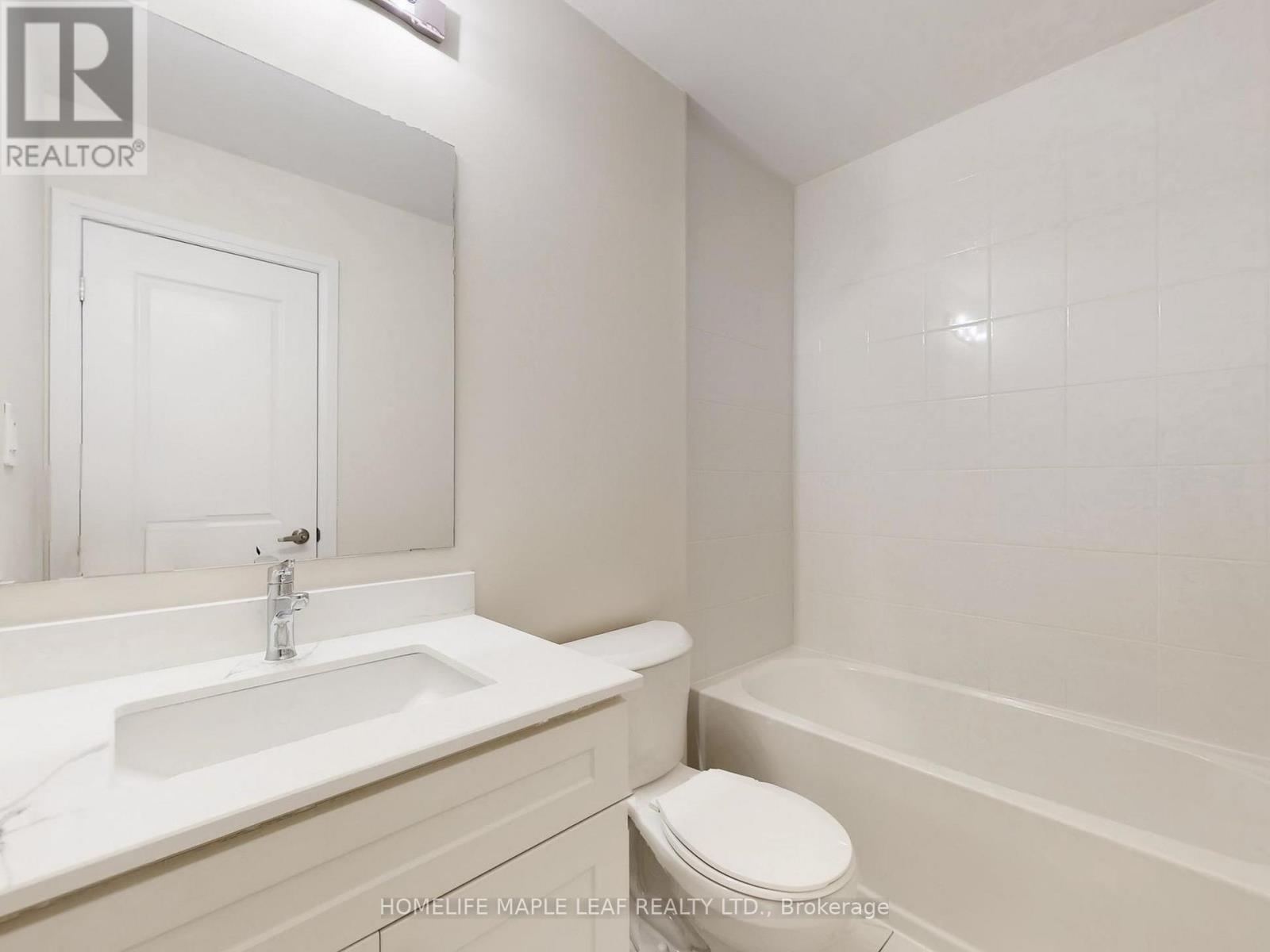 #124 1569 ROSE WAY - 26