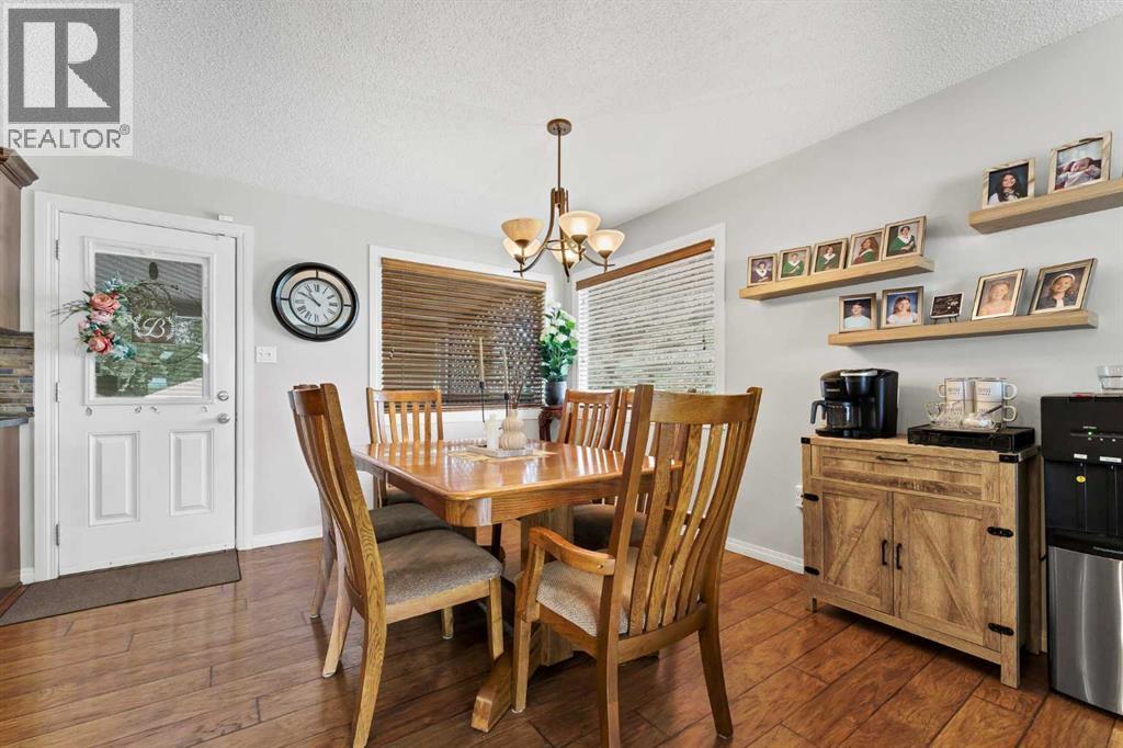 127 Markwick Drive SE — photo 12