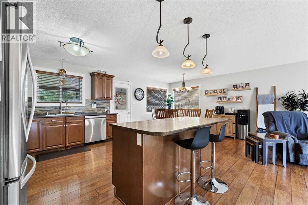 127 Markwick Drive SE — photo 10