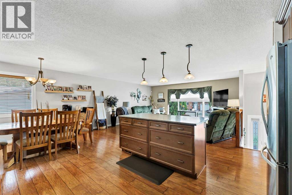 127 Markwick Drive SE — photo 11