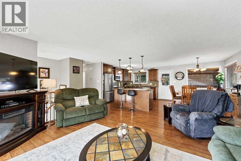 127 Markwick Drive SE — photo 9