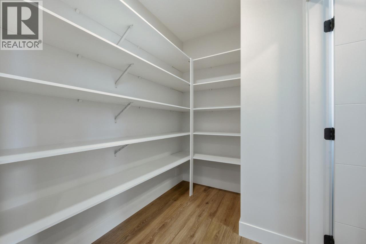 1120 Collinson Court - 55