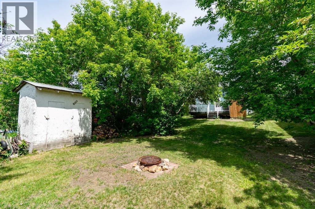 19 4 Street - 34