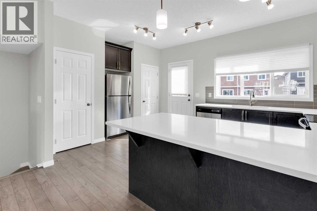 140 Sundown Road - 11