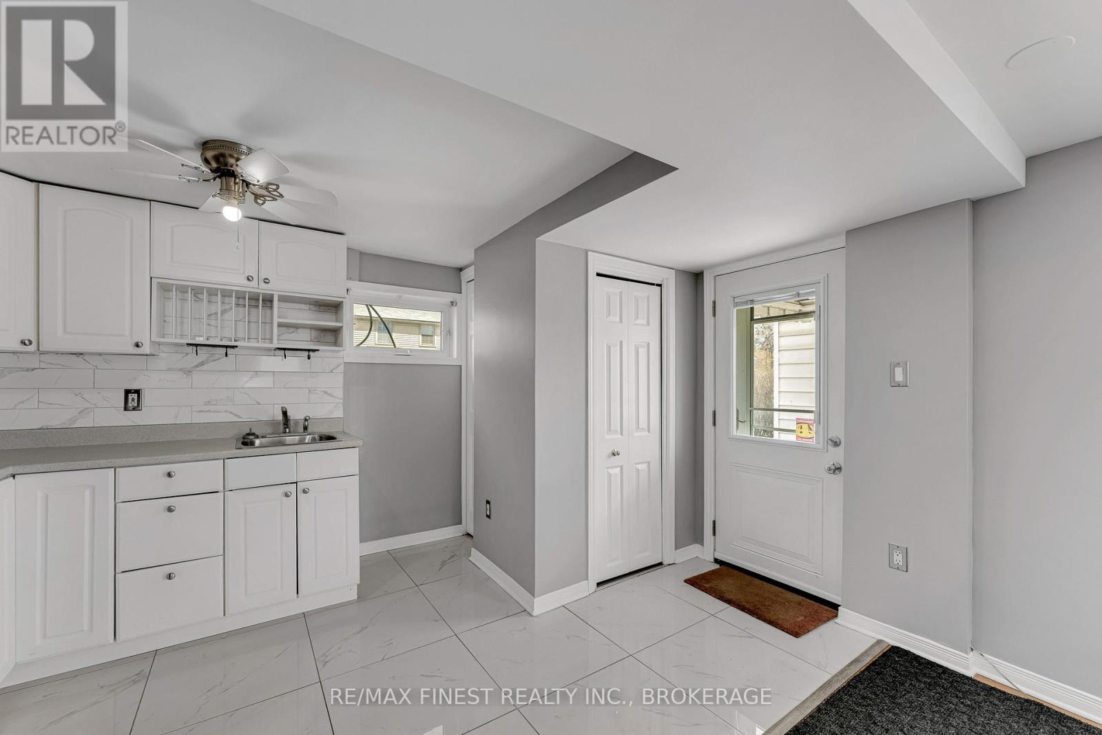 6 BAIDEN STREET - 23