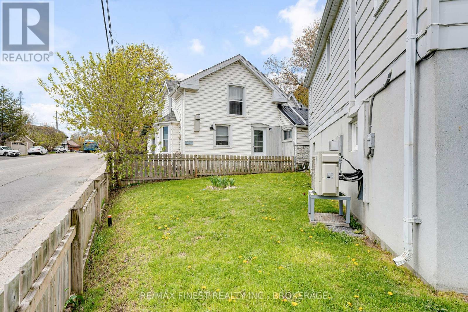 6 BAIDEN STREET - 34