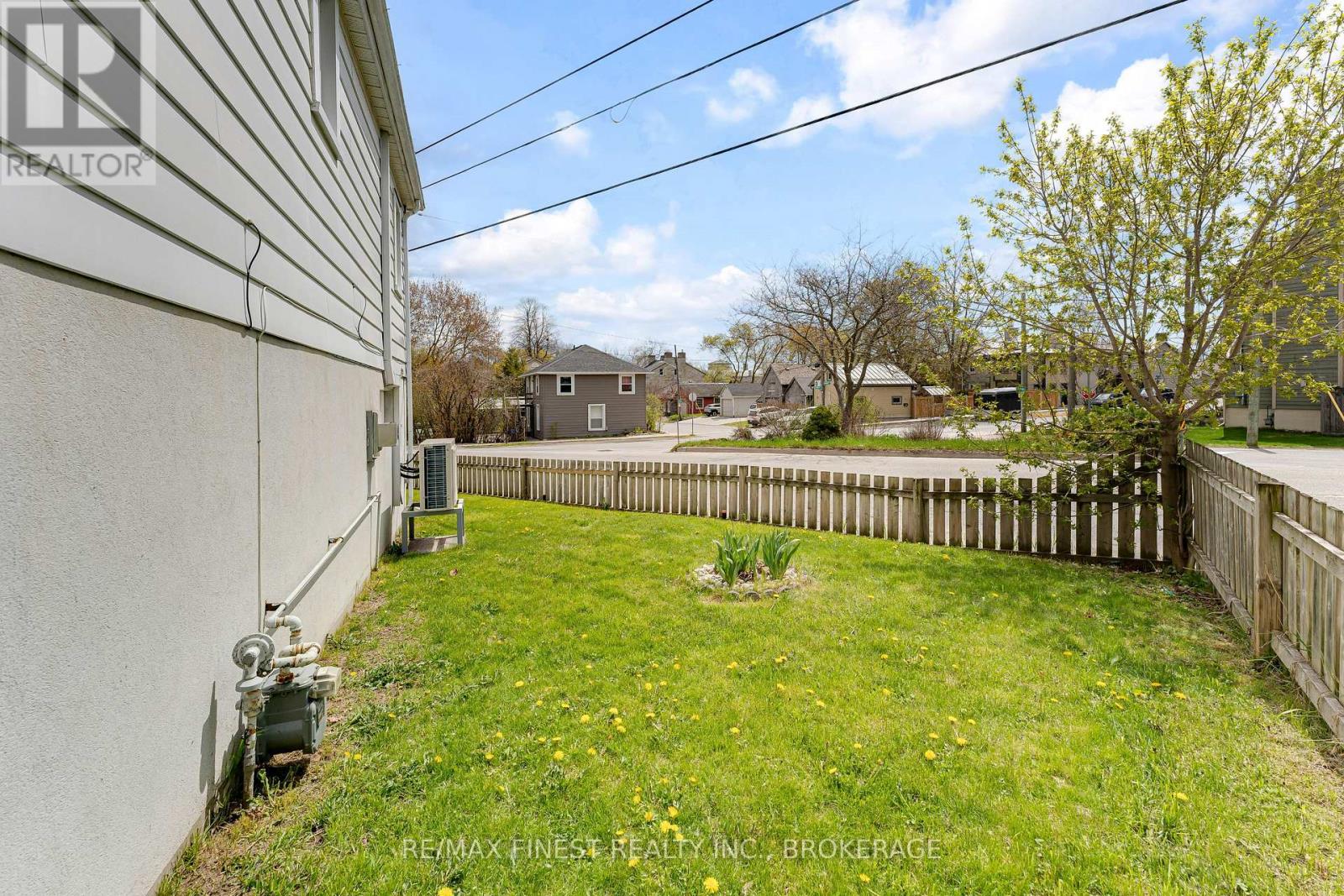 6 BAIDEN STREET - 35