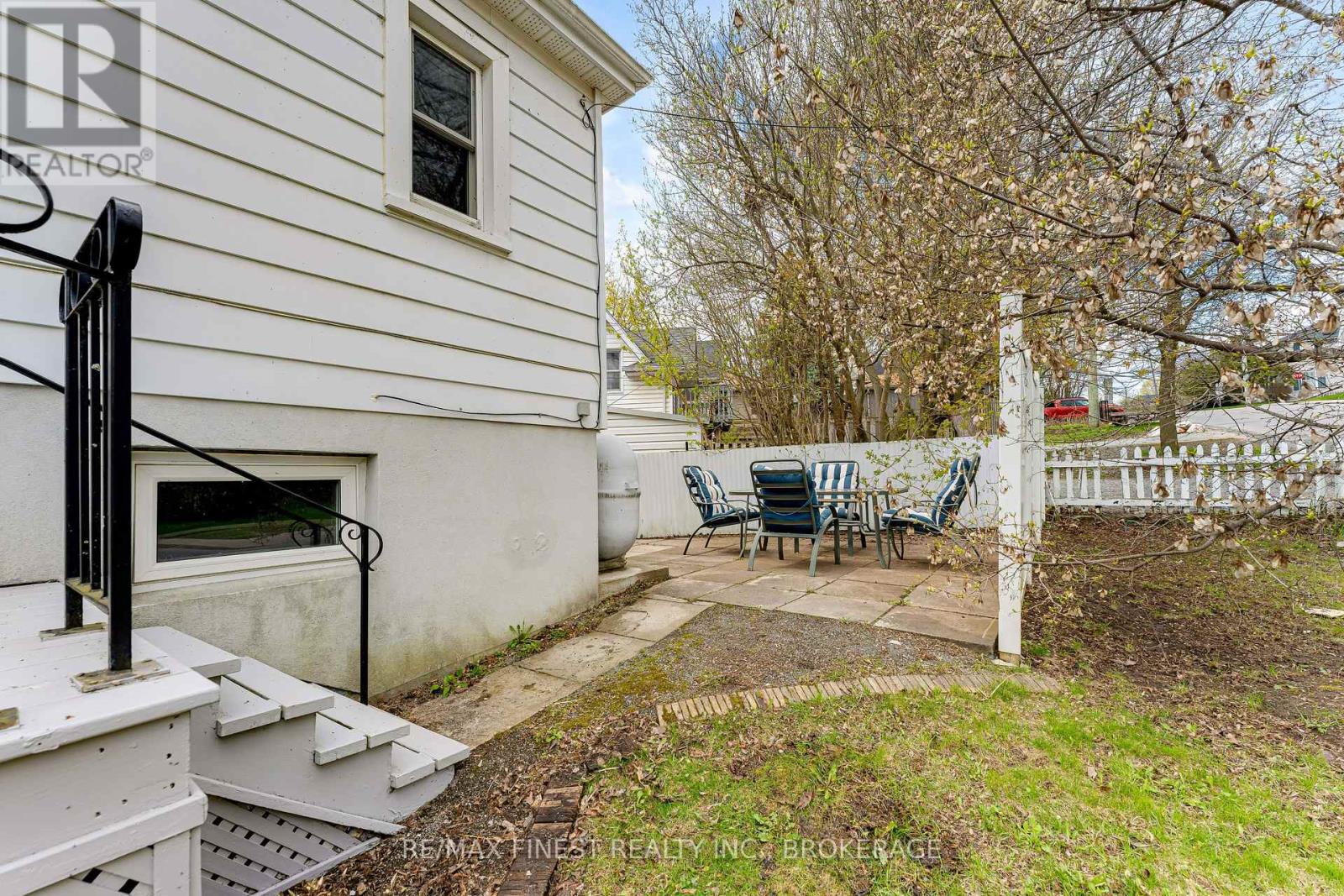 6 BAIDEN STREET - 36