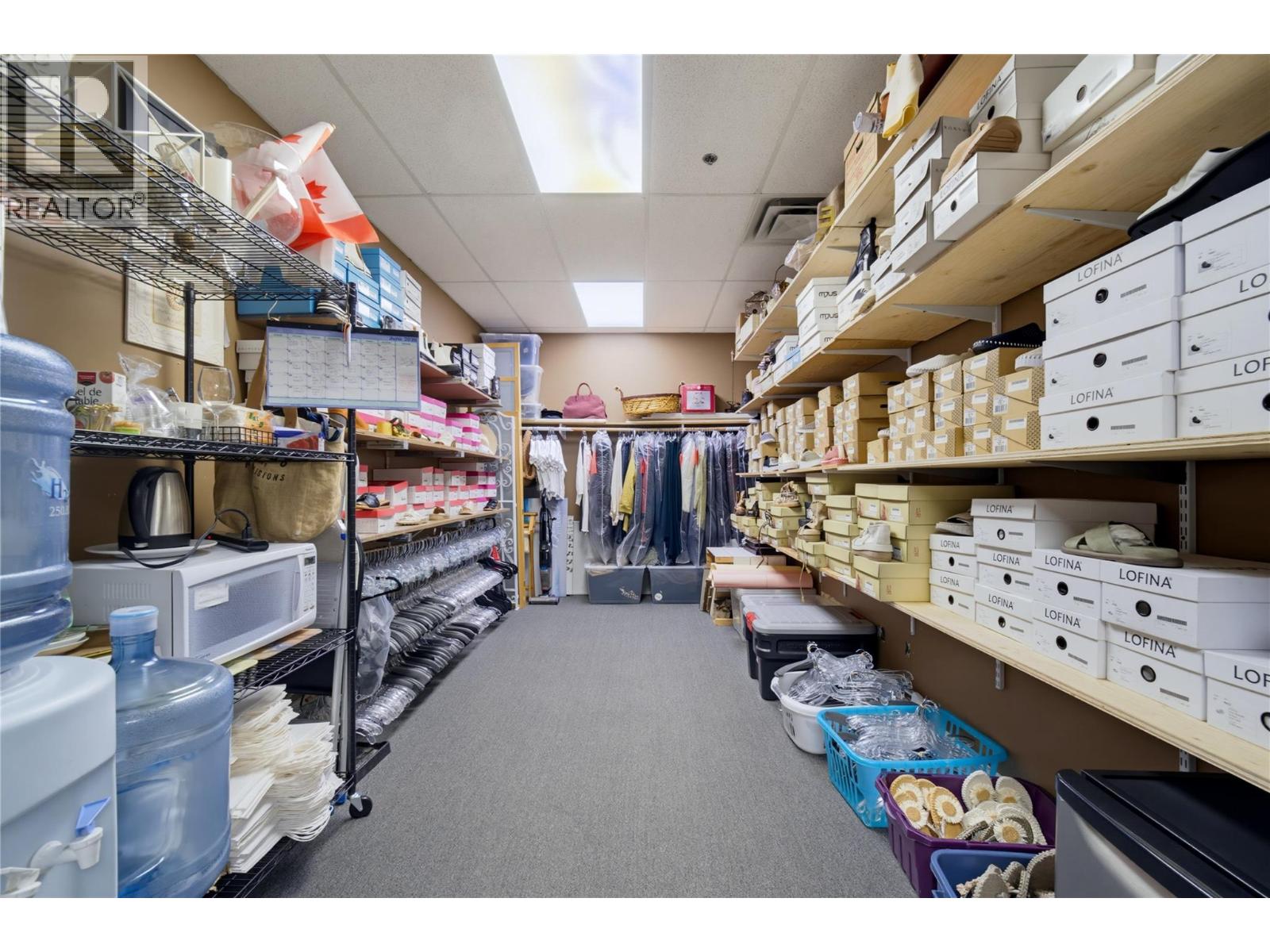  320 Alexander Street Northeast, Salmon Arm