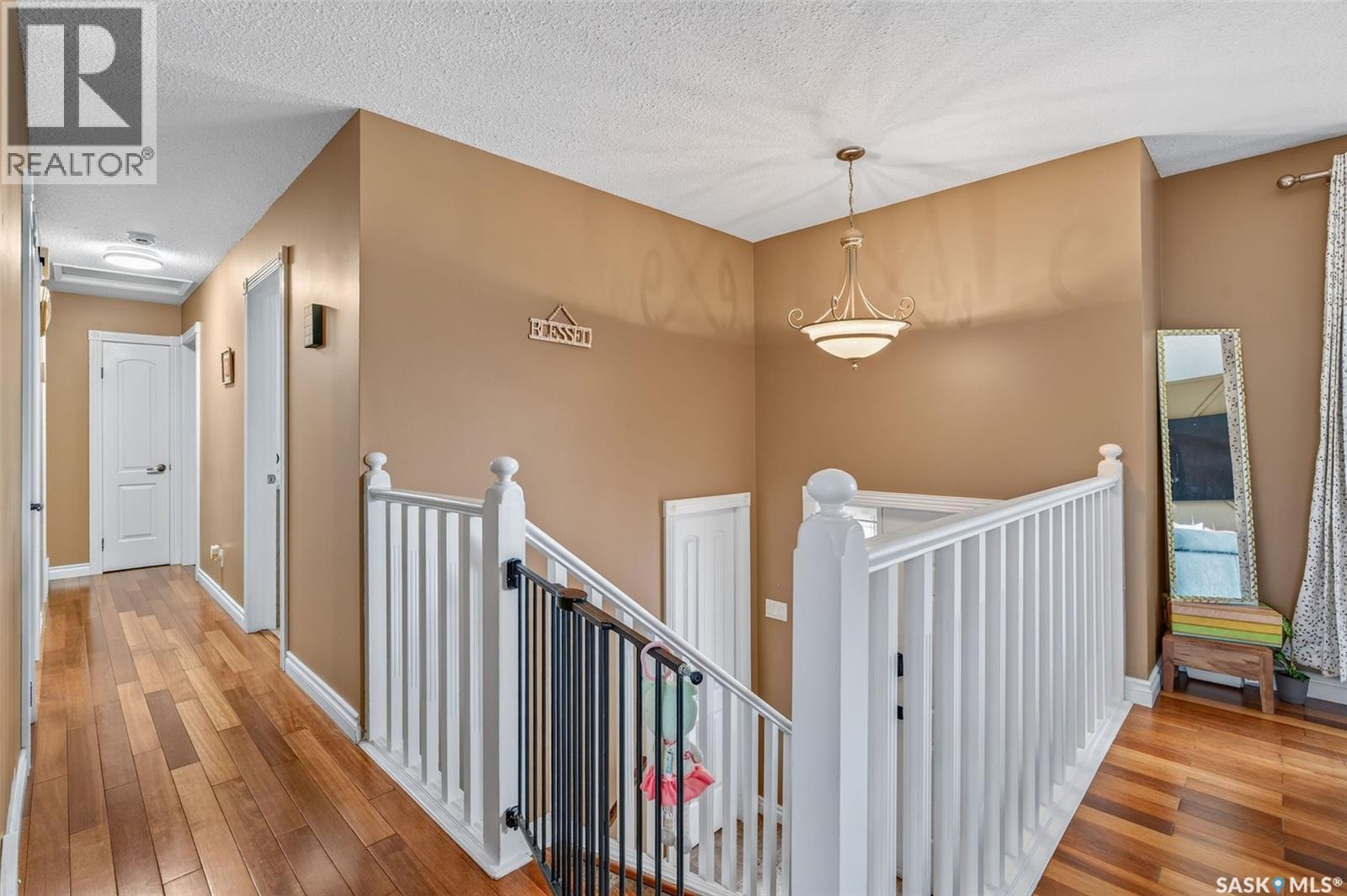 2908 Bliss CRESCENT - 3