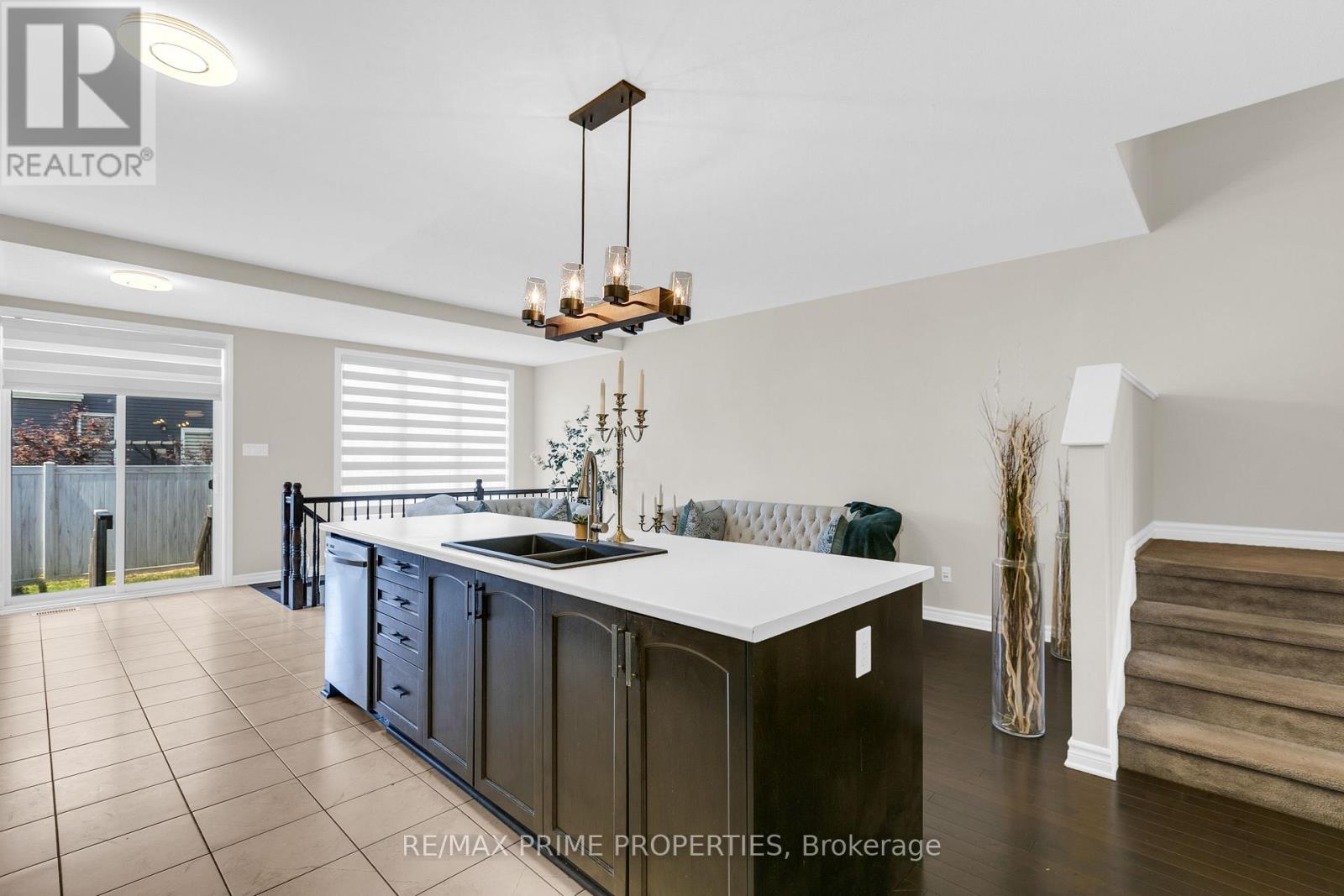 1149 BECKETT CRESCENT - 20