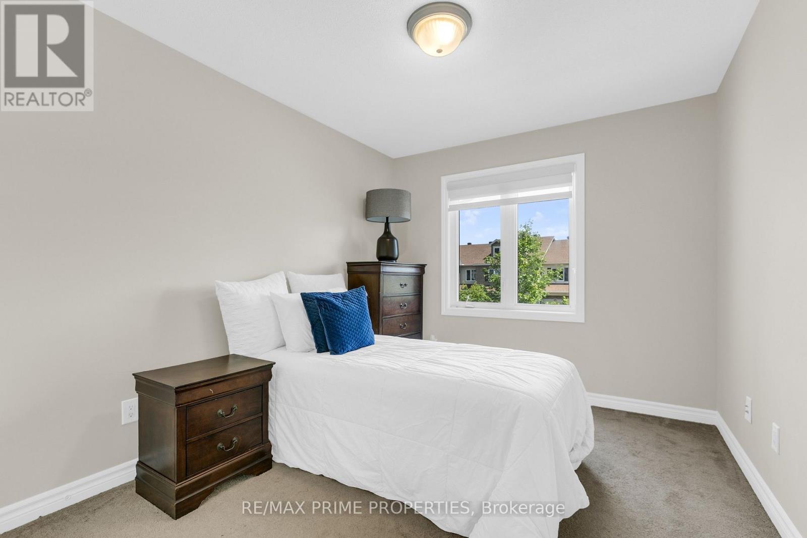 1149 BECKETT CRESCENT - 34