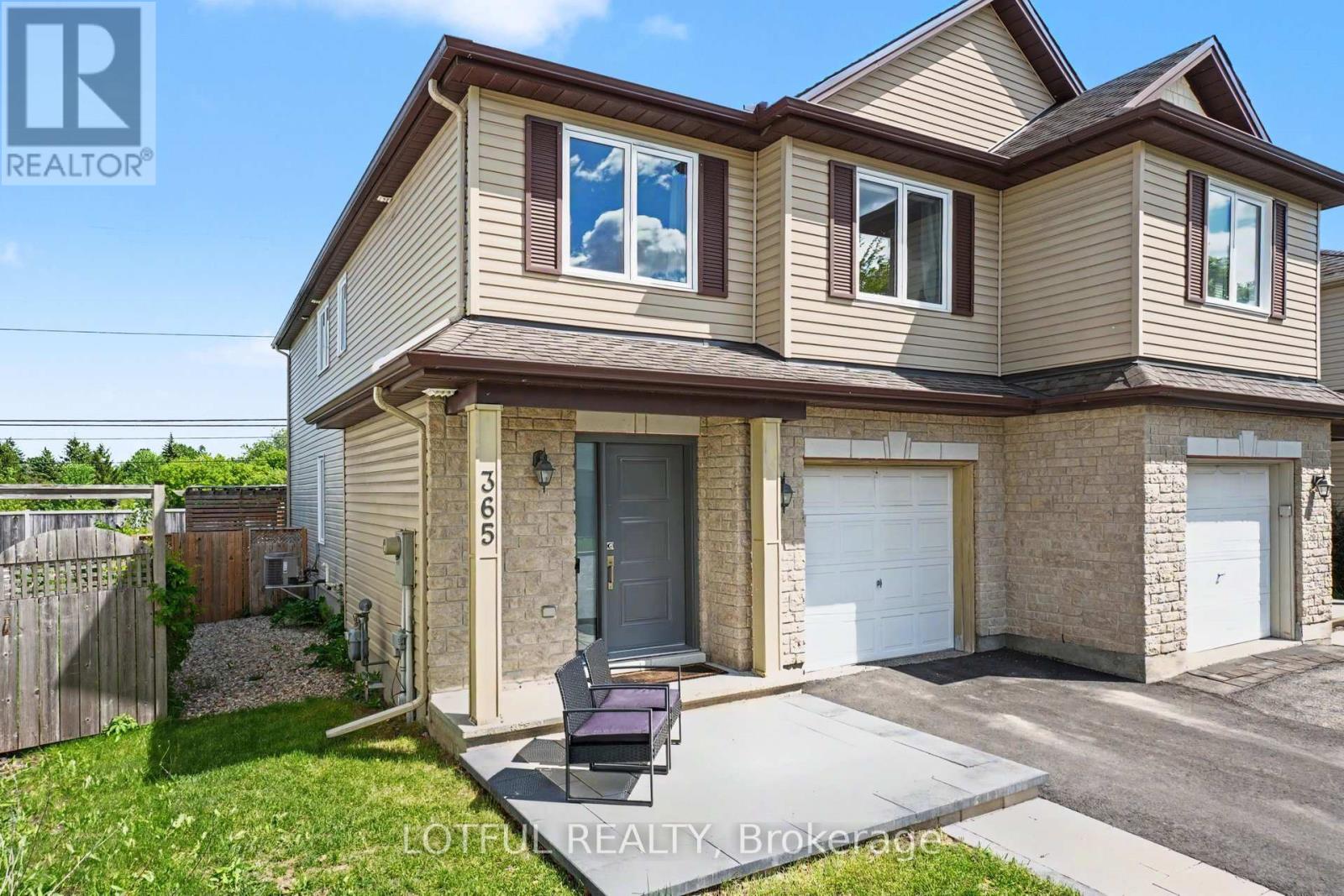 365 RIVERSEDGE CRESCENT - 2