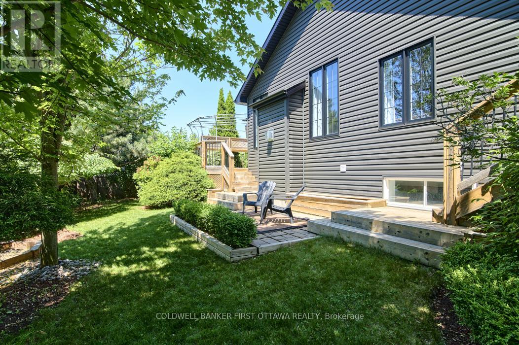5 Bed, 3 Bath House for Sale in Ottawa – 179 GLENNCASTLE DRIVE, Ottawa – MLS# X13515542 - Image 39