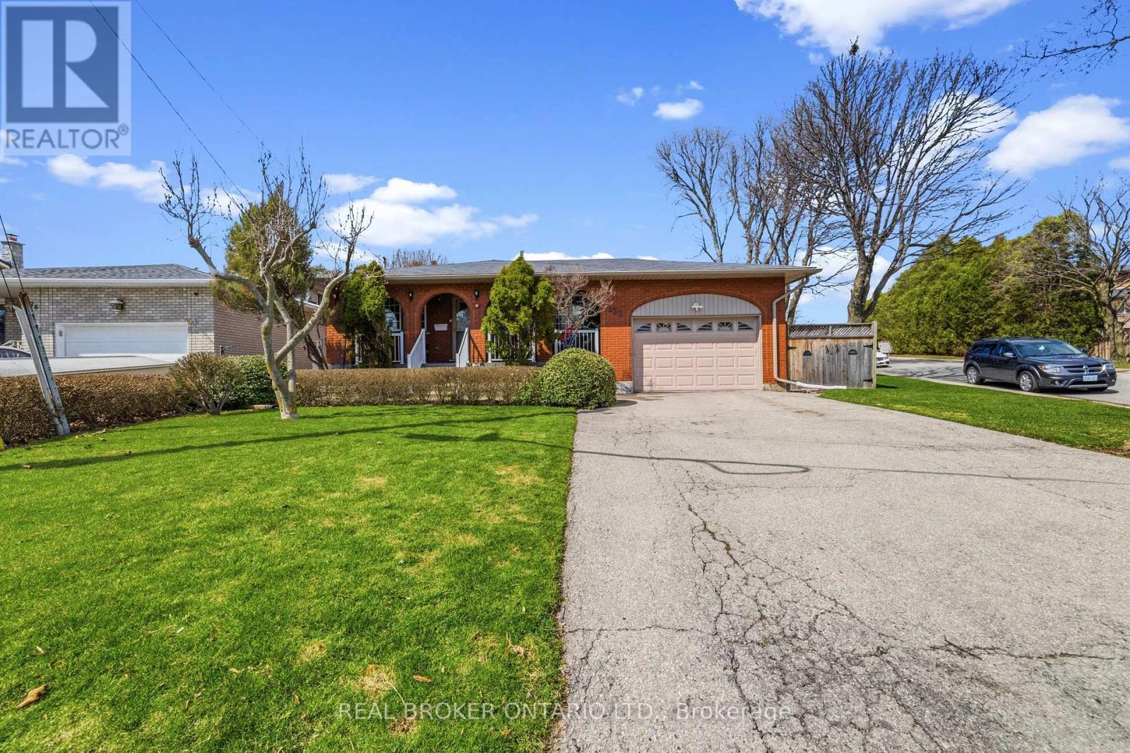122 GREEN CEDAR DRIVE - 1