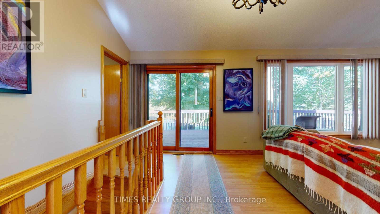 26 EVANS DRIVE - 18