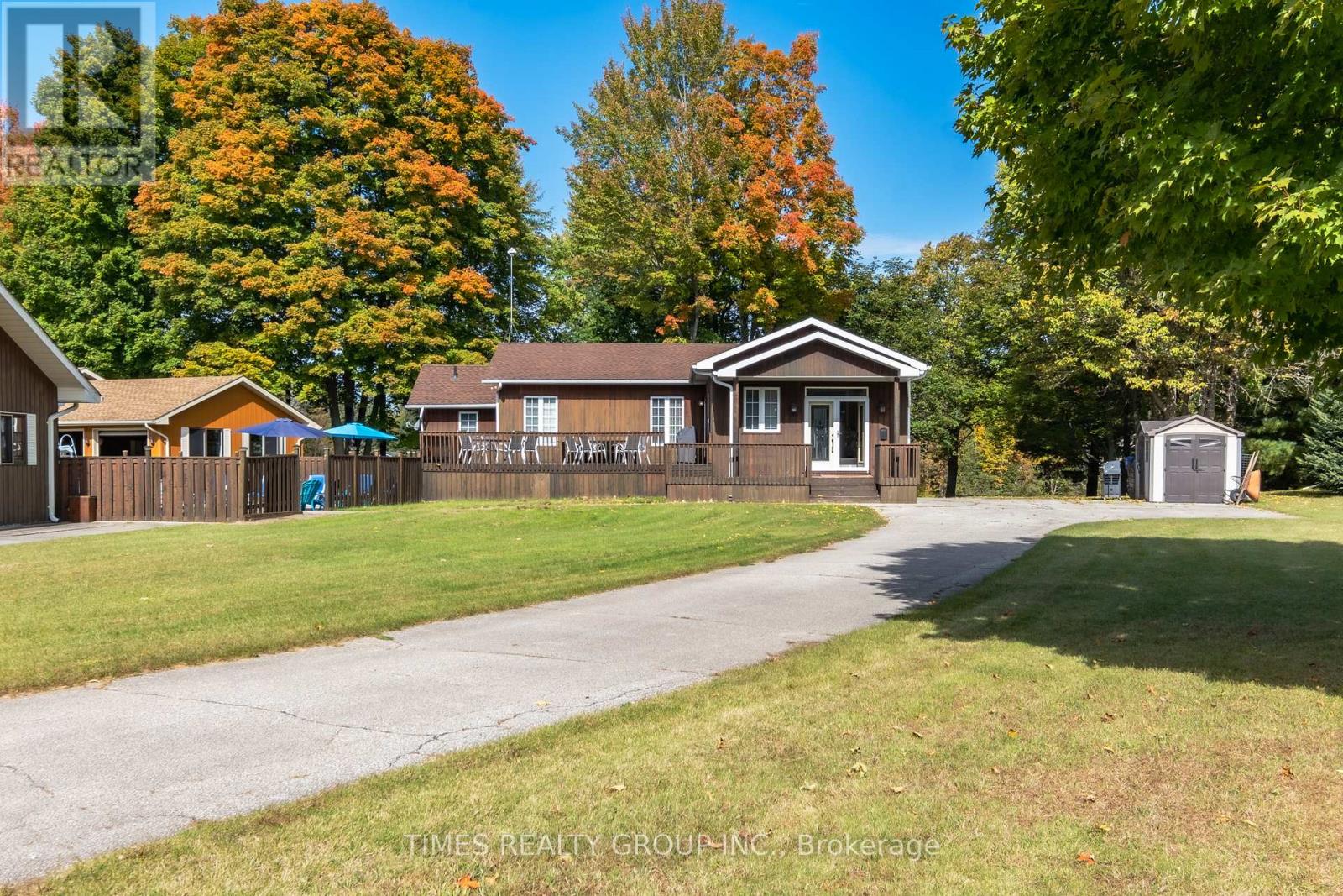 26 EVANS DRIVE - 33