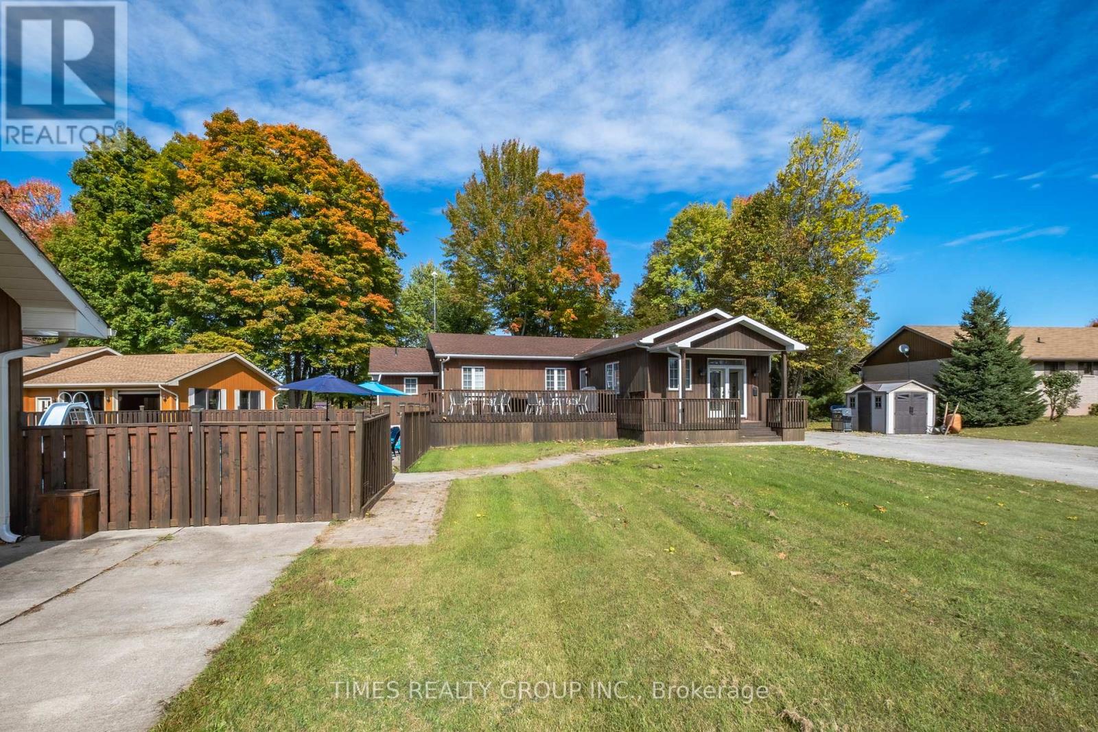 26 EVANS DRIVE - 36