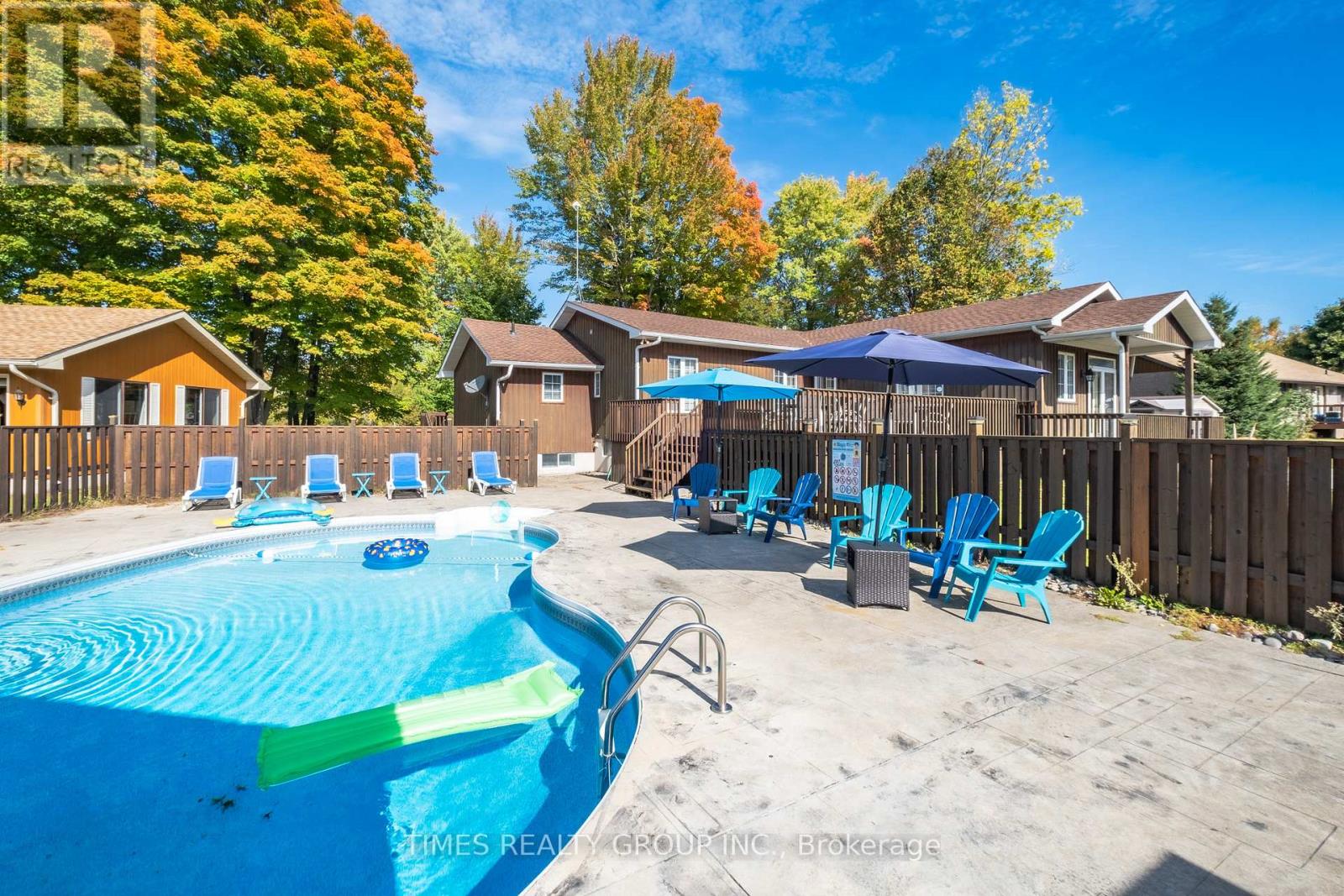 26 EVANS DRIVE - 40