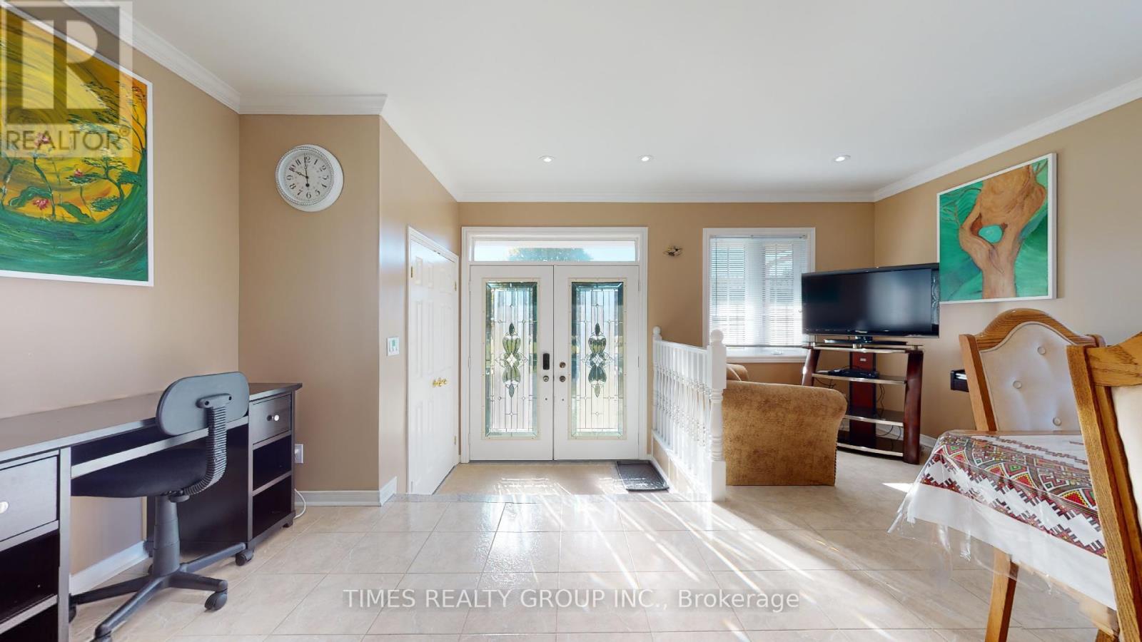 26 EVANS DRIVE - 8