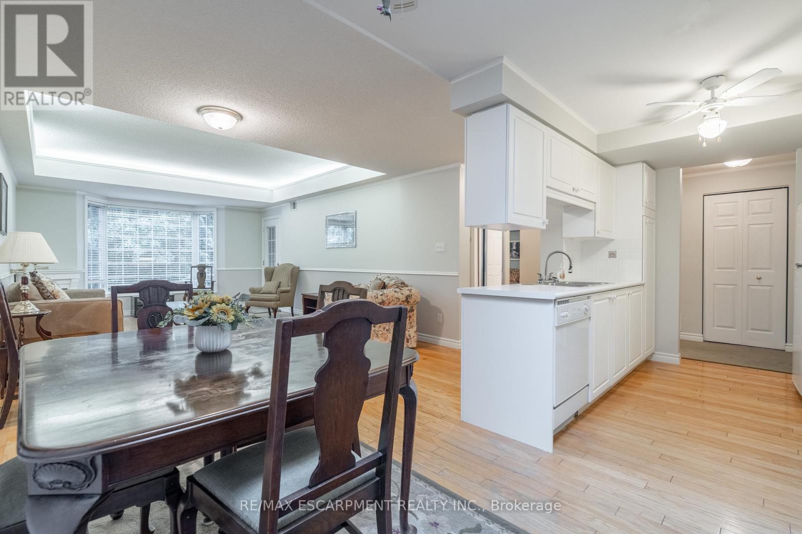 #306 970 GOLF LINKS ROAD - 18