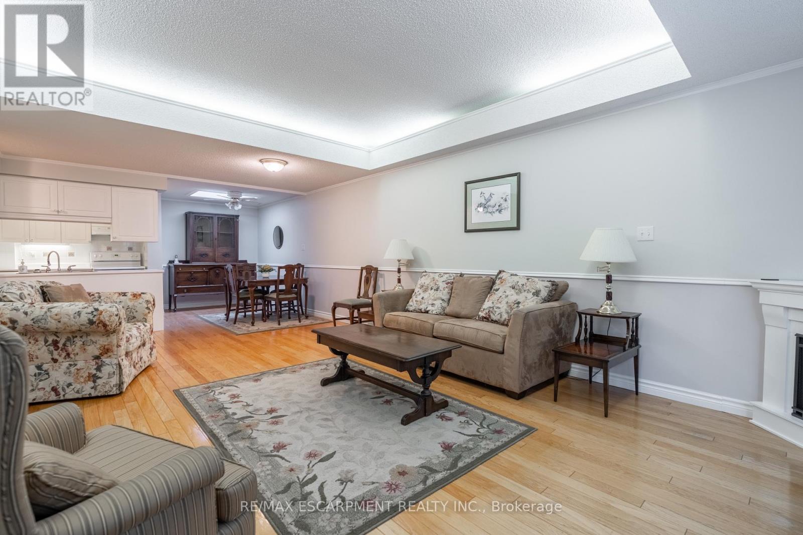 #306 970 GOLF LINKS ROAD - 23